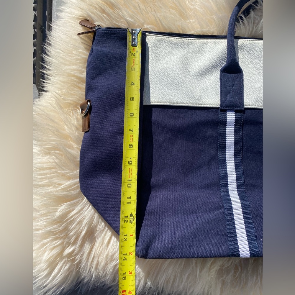 NWT Large POLO Ralph Lauren duffel bag - Picture 4 of 5